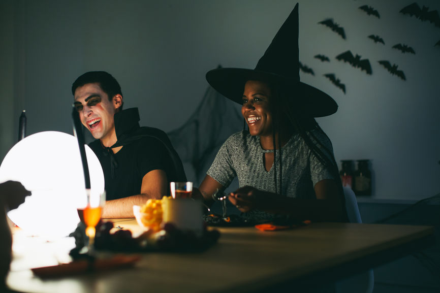 Spooktacular Ways to Save on an Epic Halloween
