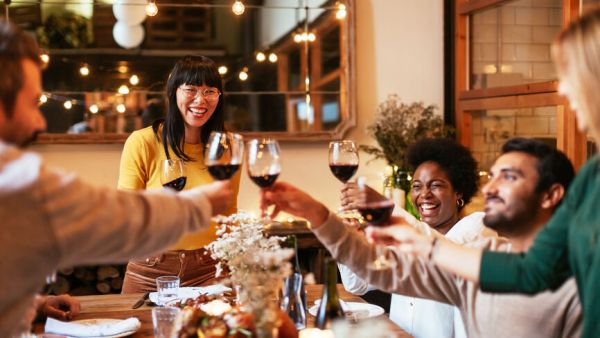 How to Host Friendsgiving on a Budget